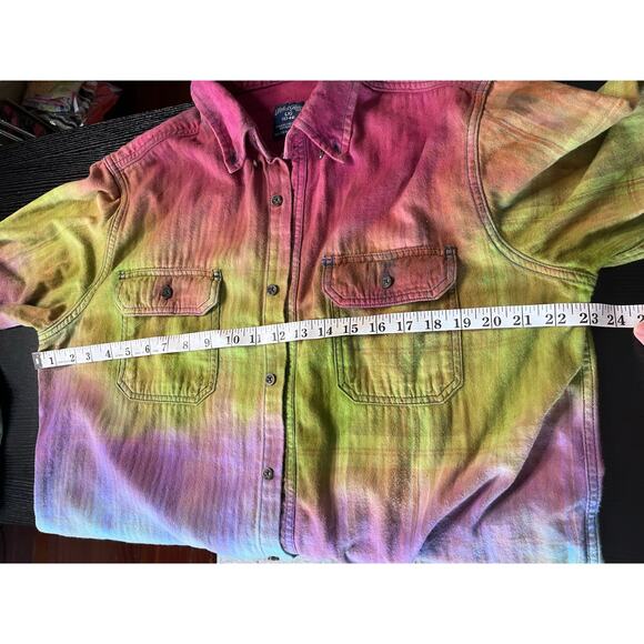 Reworked/upcycled flannel shirt - Picture 6 of 7